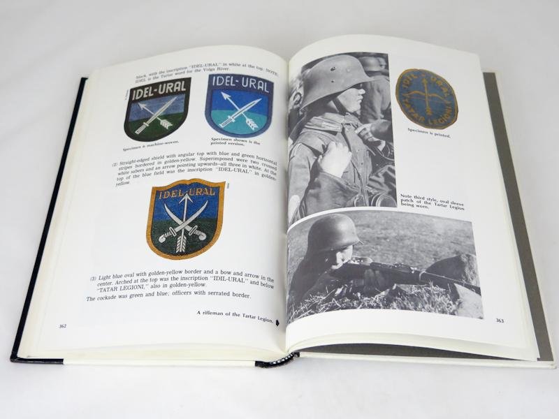 Book - Uniforms and traditions of the German army 1933 - 1945 - volume 2 — image 4