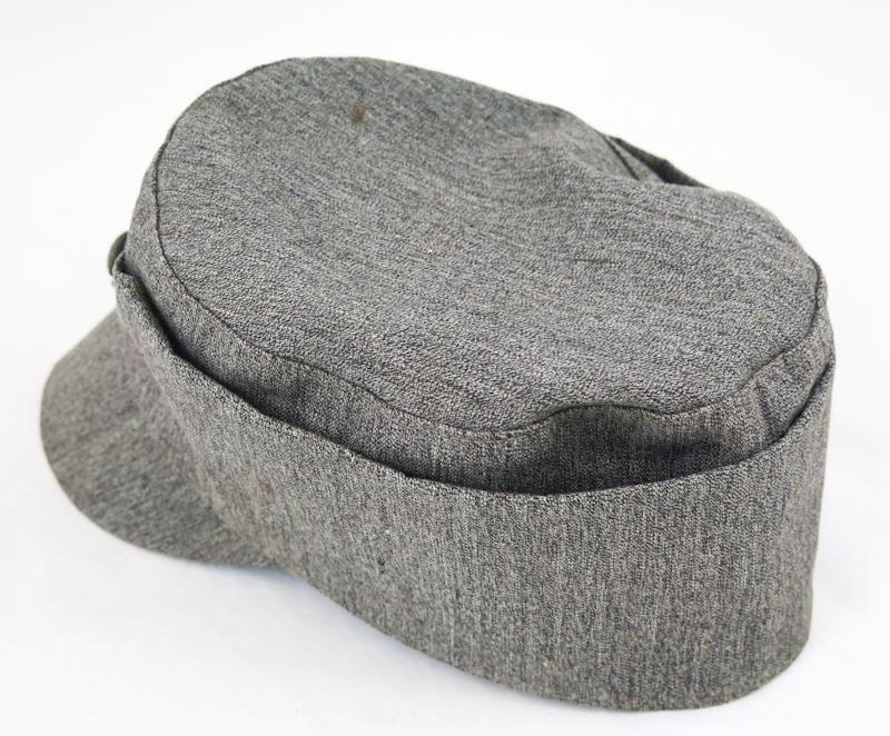 Pre-war Finnish Lotta Svärd cap — image 4