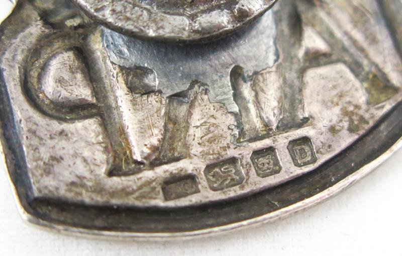 WW2 British Air Raid Personnel ARP badge — image 3