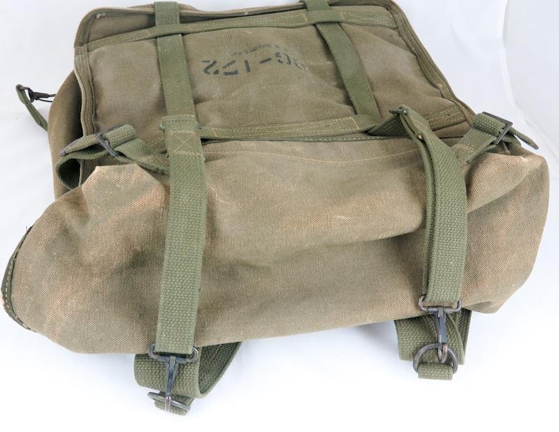 WW2 US Signal Corps BG-172 bag — image 4