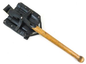 WW2 German Wehrmacht/Waffen-SS M38 folding entrenching tool with carrier