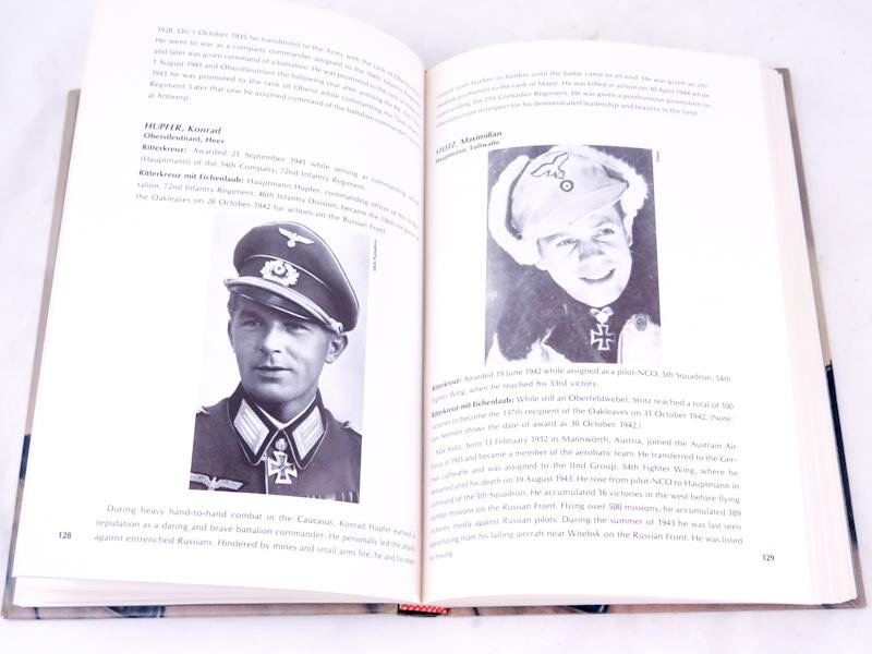 Book- On the field of honor - vol 2 — image 5