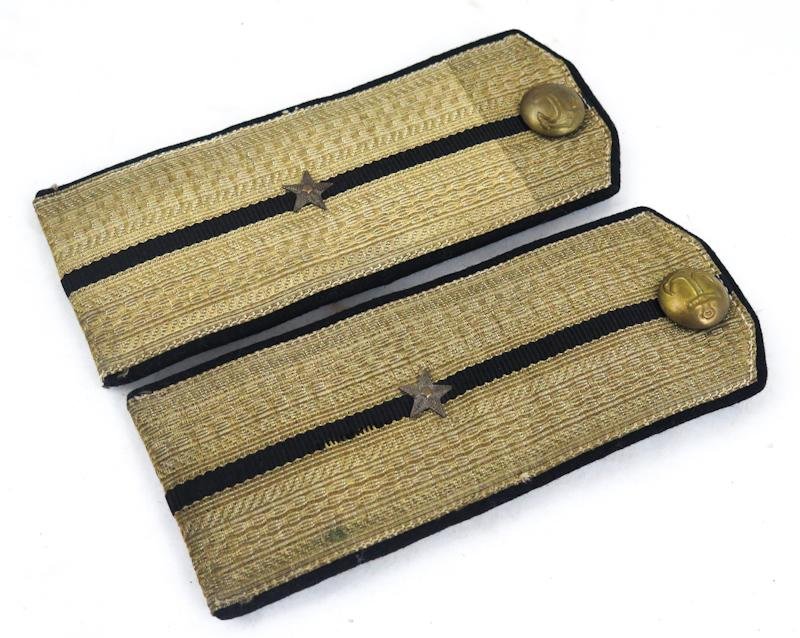 WW2 Soviet red fleet junior lieutenant shoulder boards — image 3