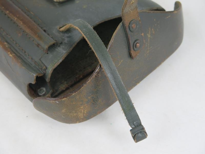 WW2 Finnish Lahti L-35 pistol holster 2nd pattern — image 8