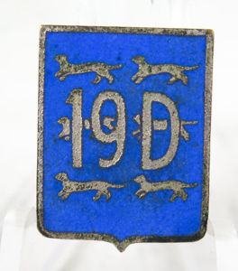 WW2 Finnish army 19th division badge 1941-44