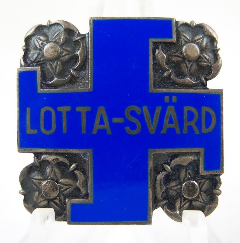 Pre-war Finnish Lotta Svärd membership brooch - 1939