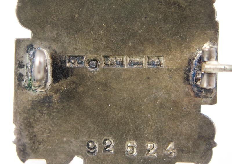 Pre-war Finnish Lotta Svärd membership brooch - 1939 — image 3