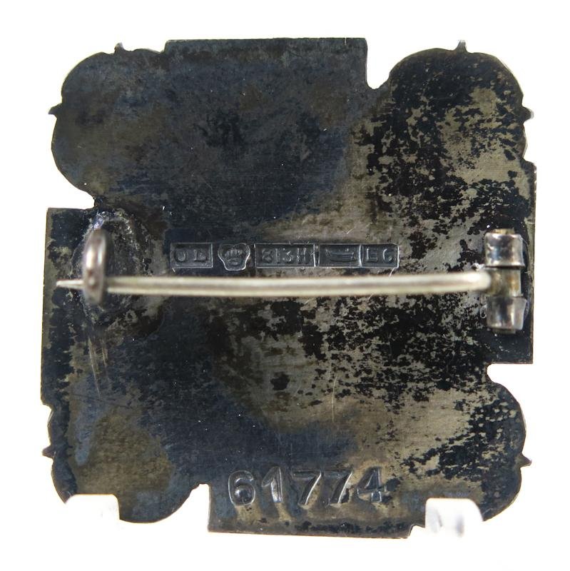 Pre-war Finnish Lotta Svärd membership brooch - 1934 — image 2