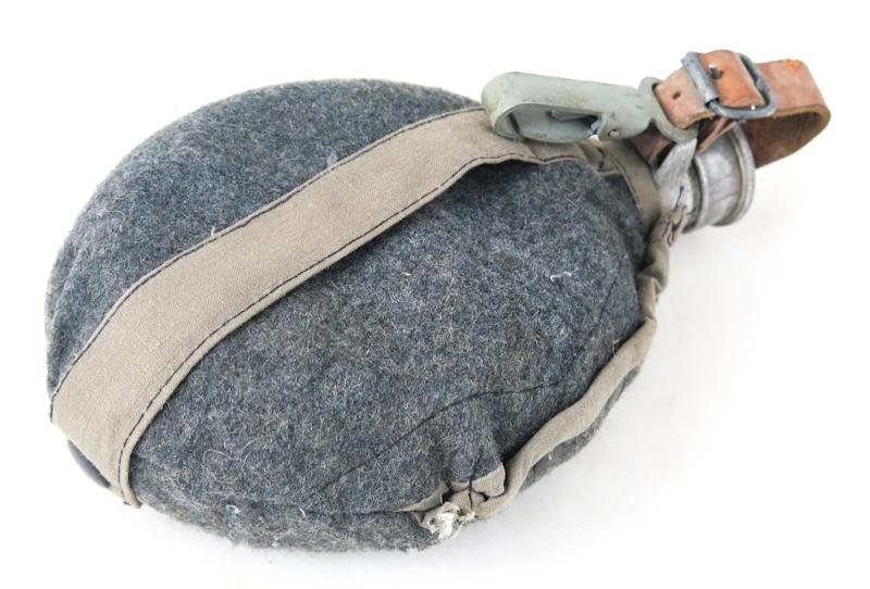 WW2 Finnish field canteen M42 — image 2