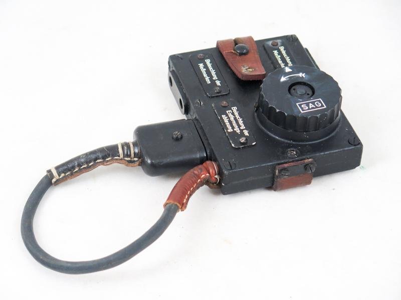 WW2 German Wehrmacht/Waffen-SS Optic light junction box — image 8