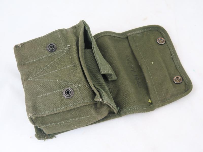 WW2 US army M2 jungle 1st aid kit - Avery 1945 — image 6