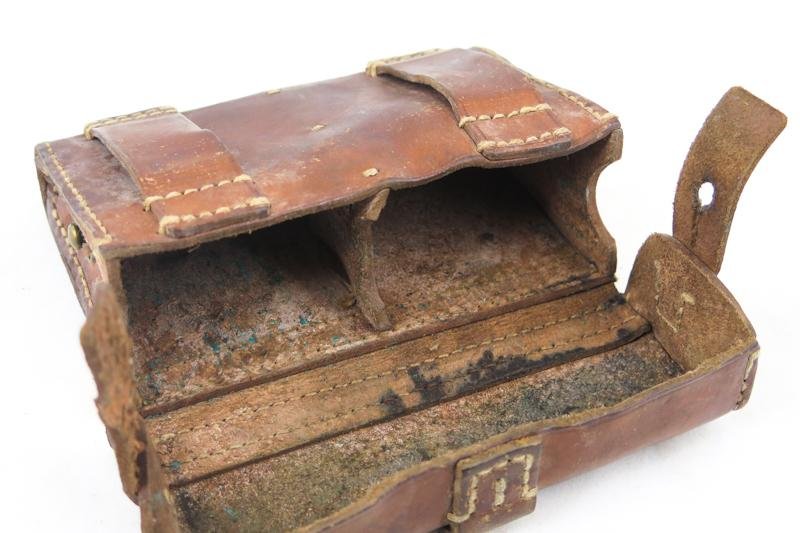 WW1 Imperial Russian M1893 ammo pouch — image 8