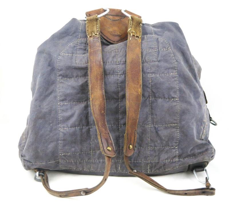 WW2 German Luftwaffe Backpack - 1940 — image 2