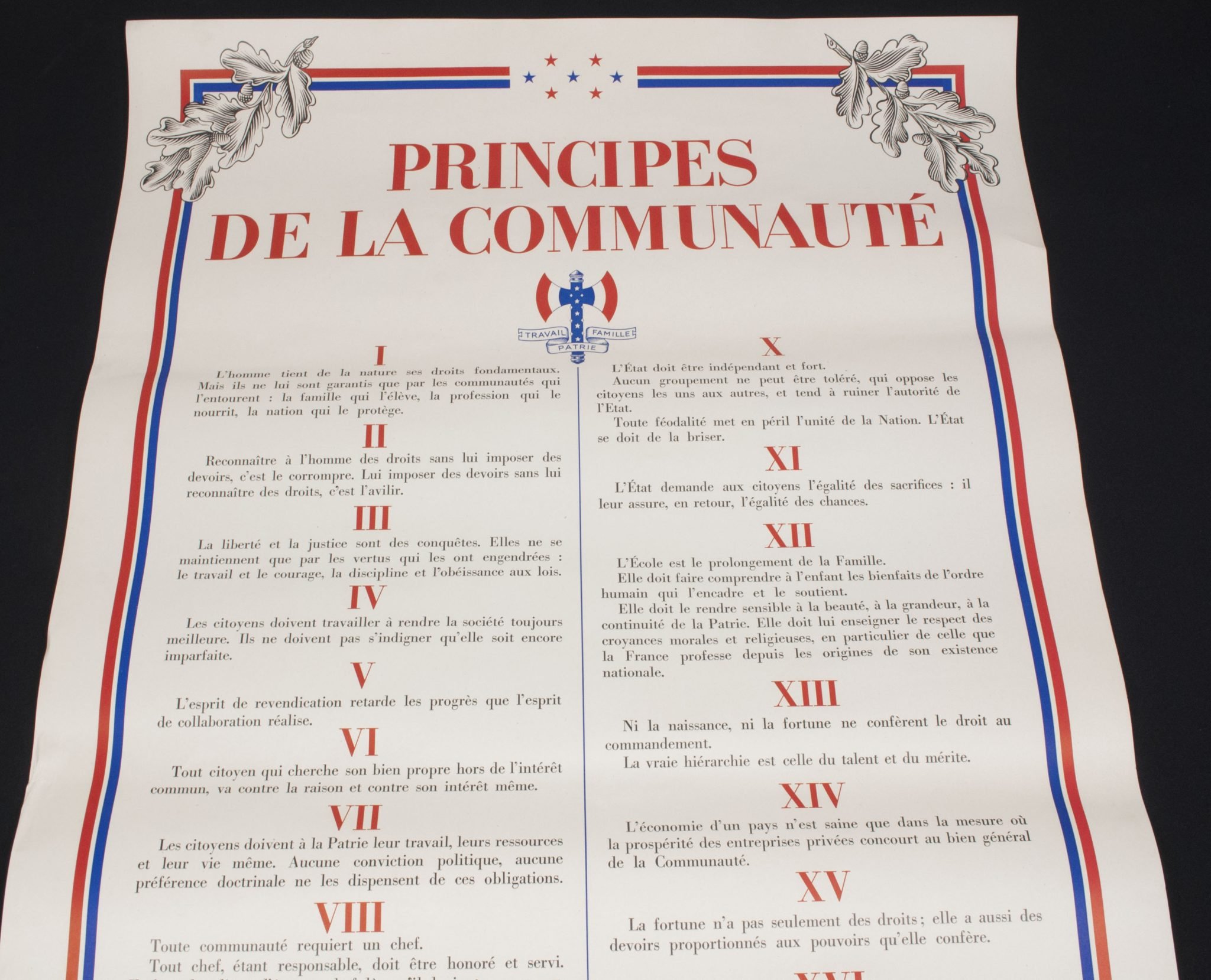 Vichy France poster + Marechal Petain book: 'Principes de la Communauté' — image 2