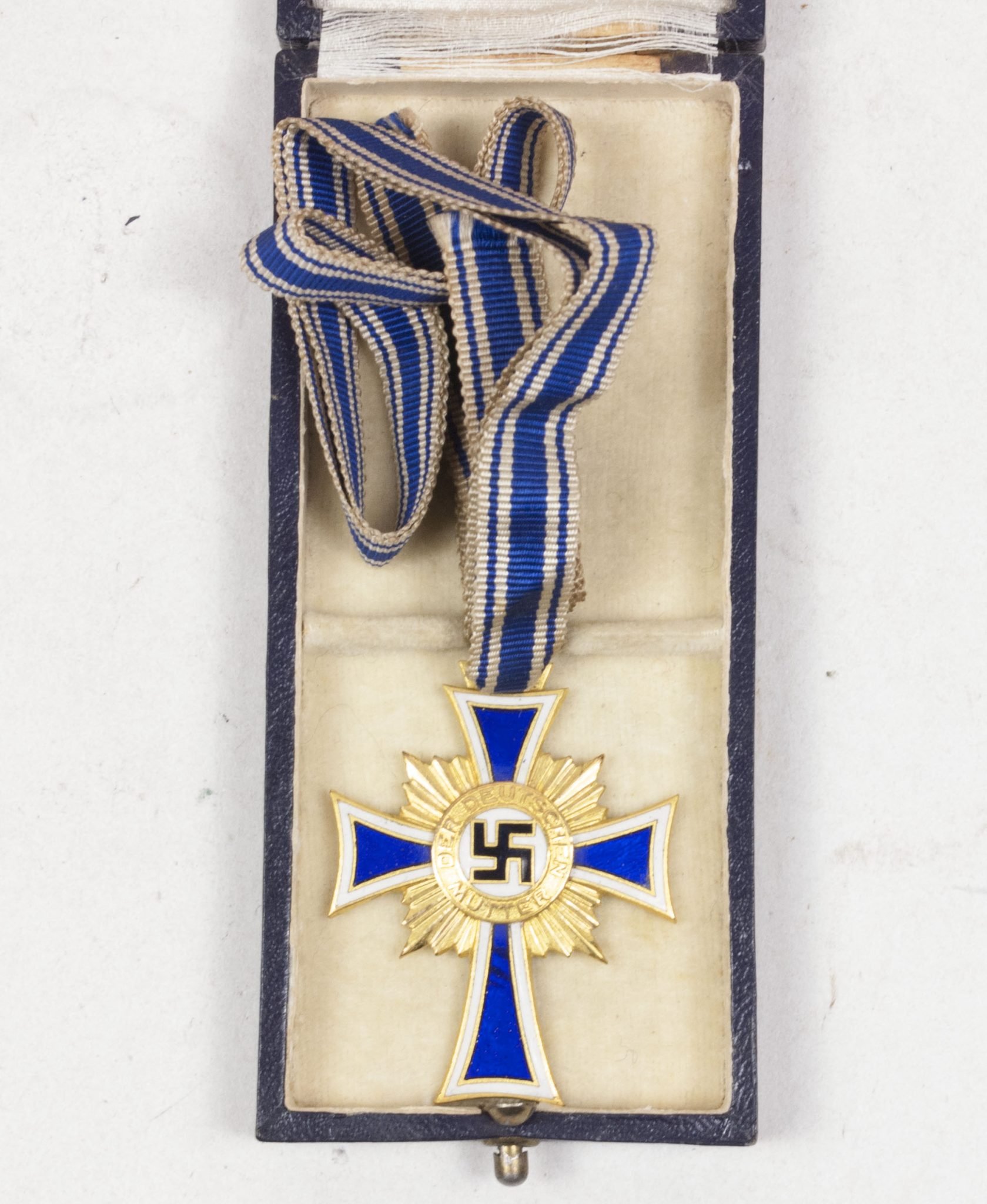 Mutterkreuz gold + etui (Maker Franz reischauer Oberstein) — image 8