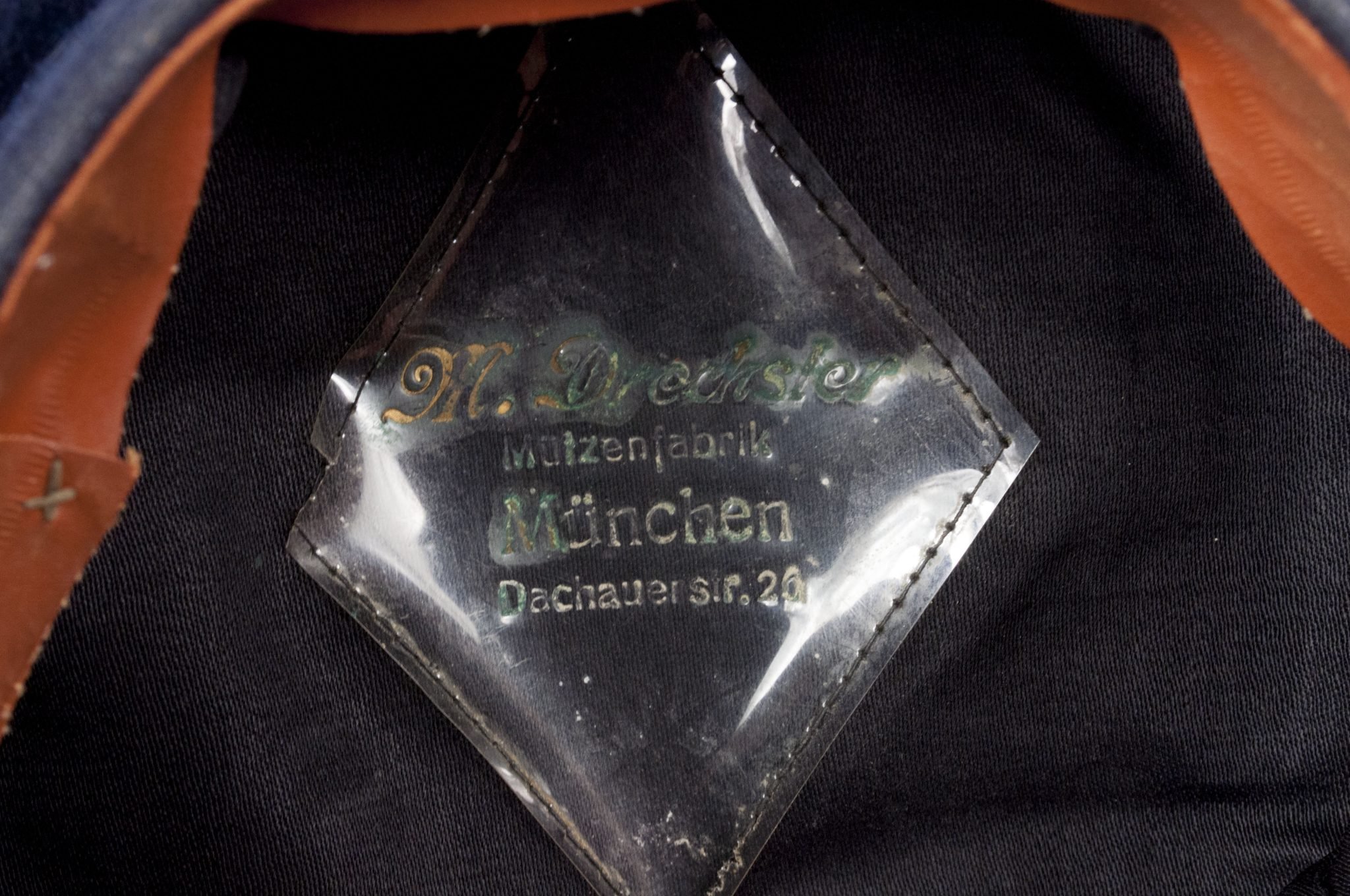 Reichsbahnbeamte Schirmmütze — image 23