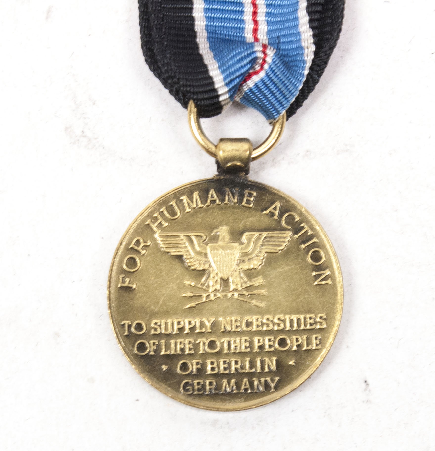 (USA) Miniature For Humane Action VBerlin Airlift medal — image 4