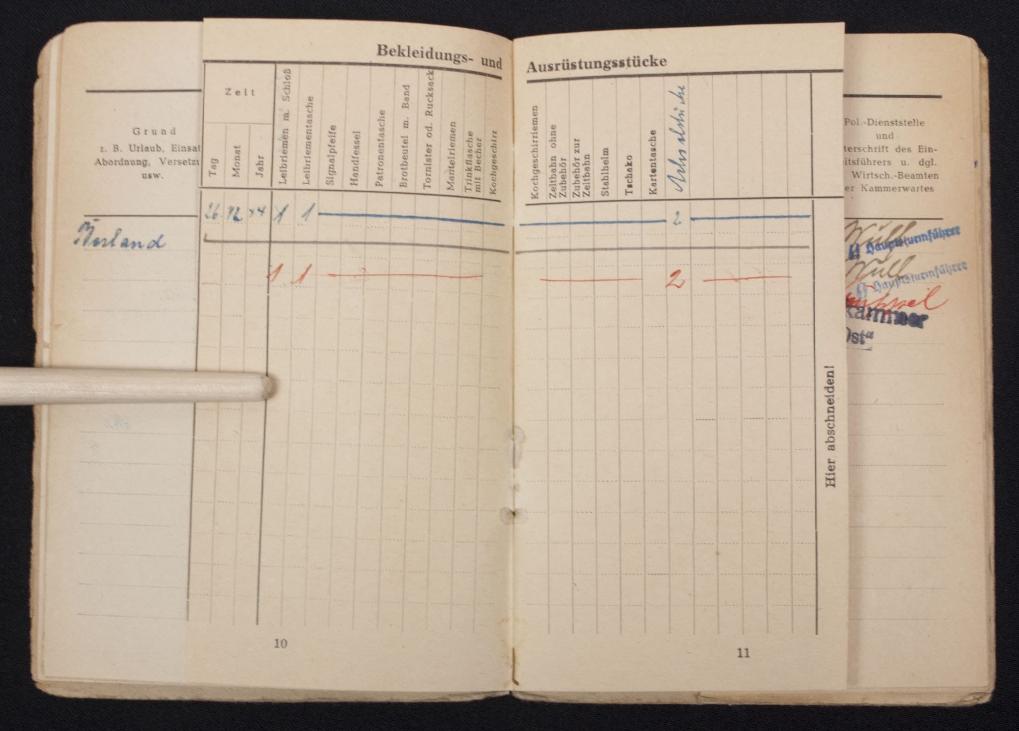 Soldbuch Schutzpolizei Verwaltung Hamburg (denazified SS 1945) — image 11
