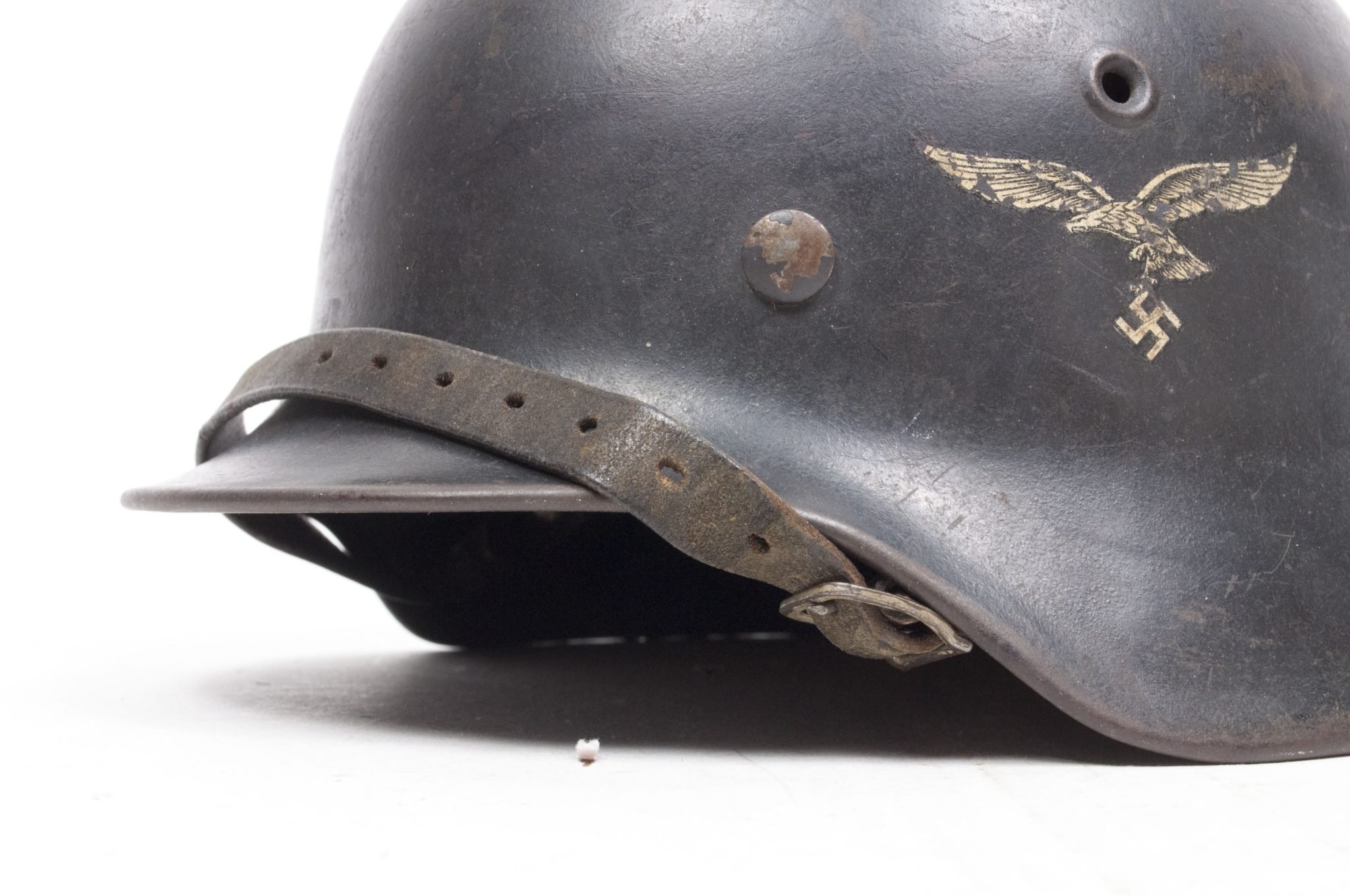M40 Luftwaffe (Lw) Single decal helmet — image 10