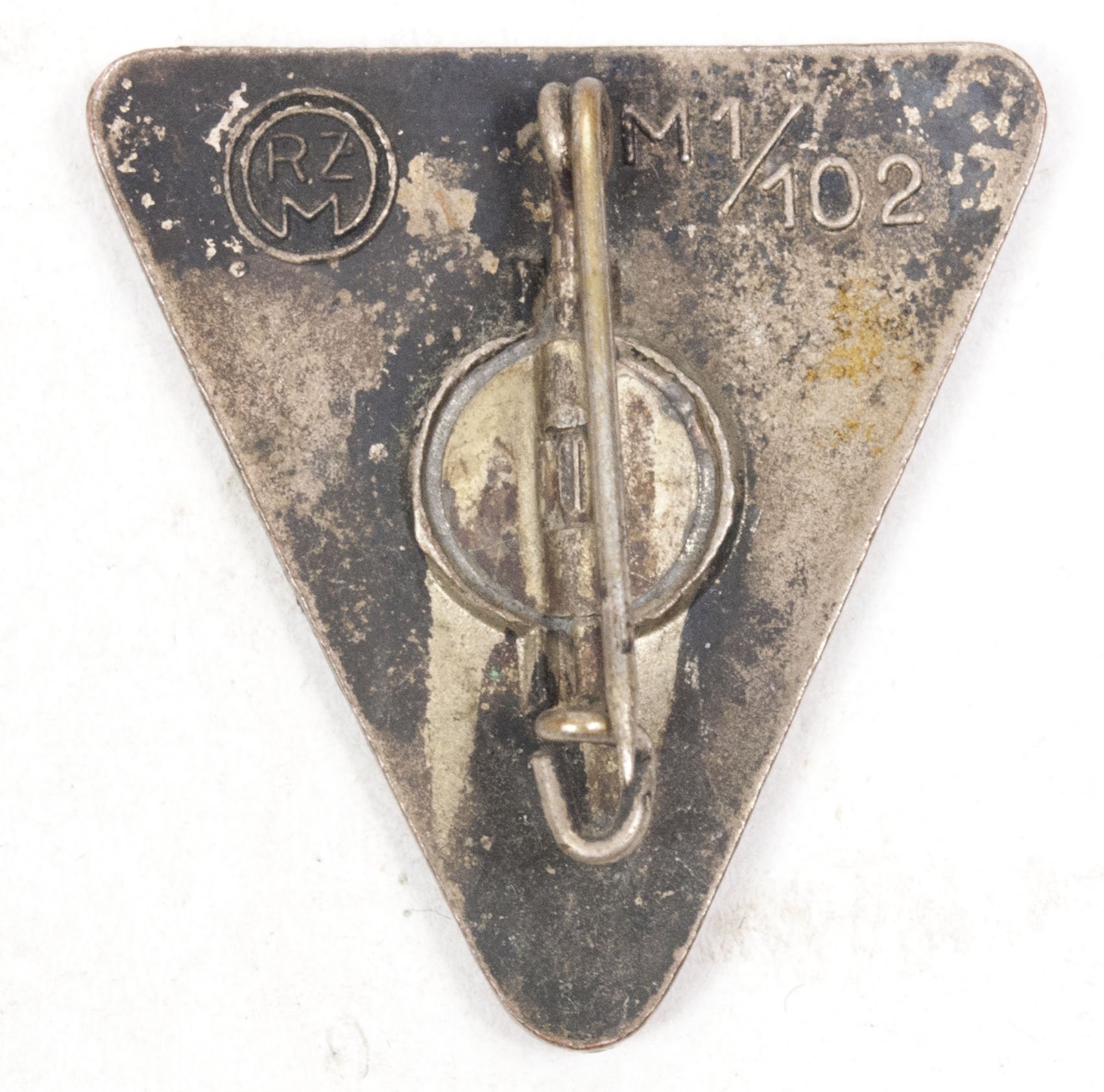 Deutsches Frauenwerk memberbadge RZM M1/102 — image 2