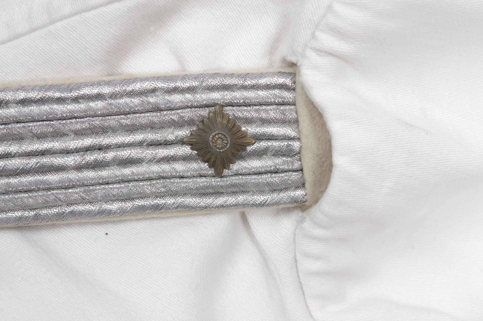 Kriegsmarine (KM) white summer tunic with trousers [Named — image 37