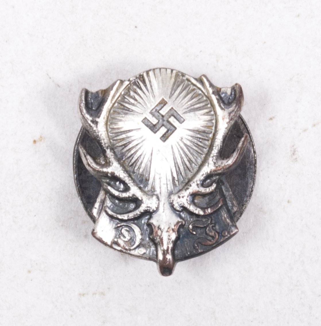Reichsbund Deutsche Jägerschaft mitgliedsabzeichen (buttonhole variation) – rare — image 5