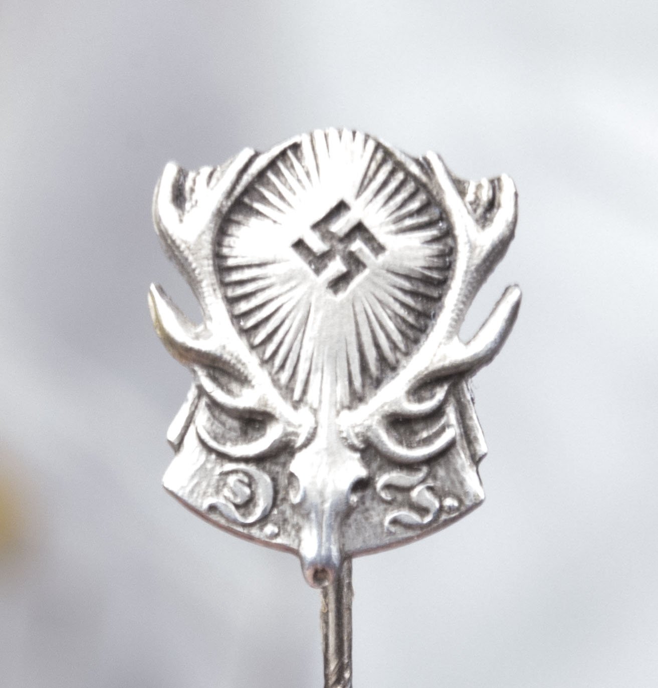 Reichsbund Deutsche Jägerschaft mitgliedsabzeichen — image 8