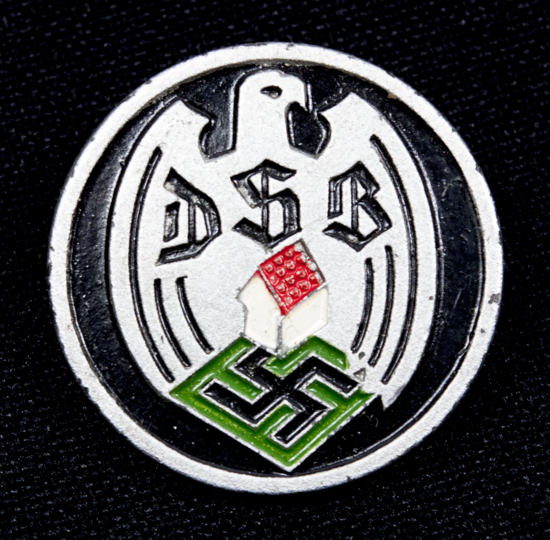 Deutscher Siedlerbund (DSB) memberbadge — image 3