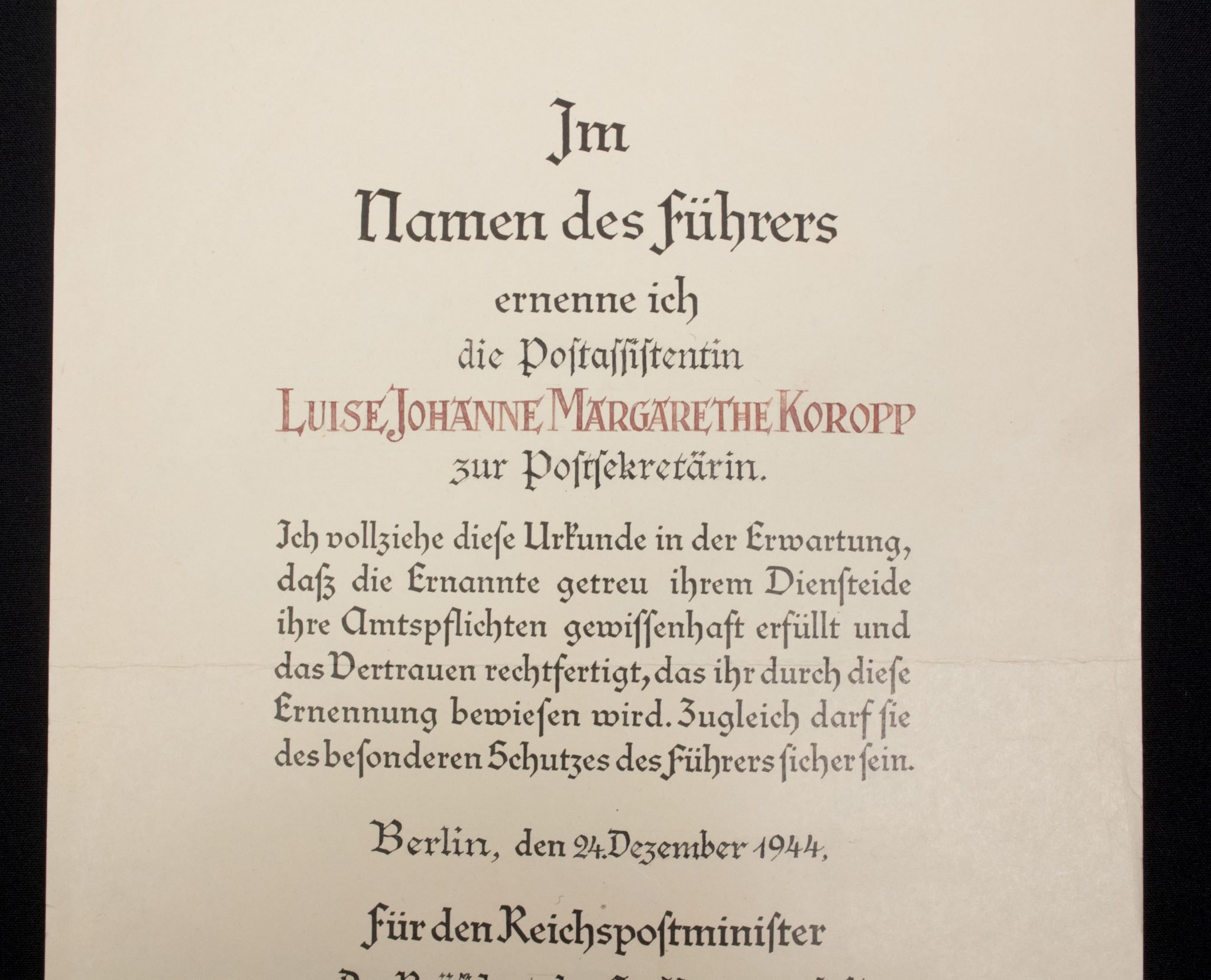Promotional document (Ernennungsurkunde) Postsekretärin, Berlin 1944 — image 5