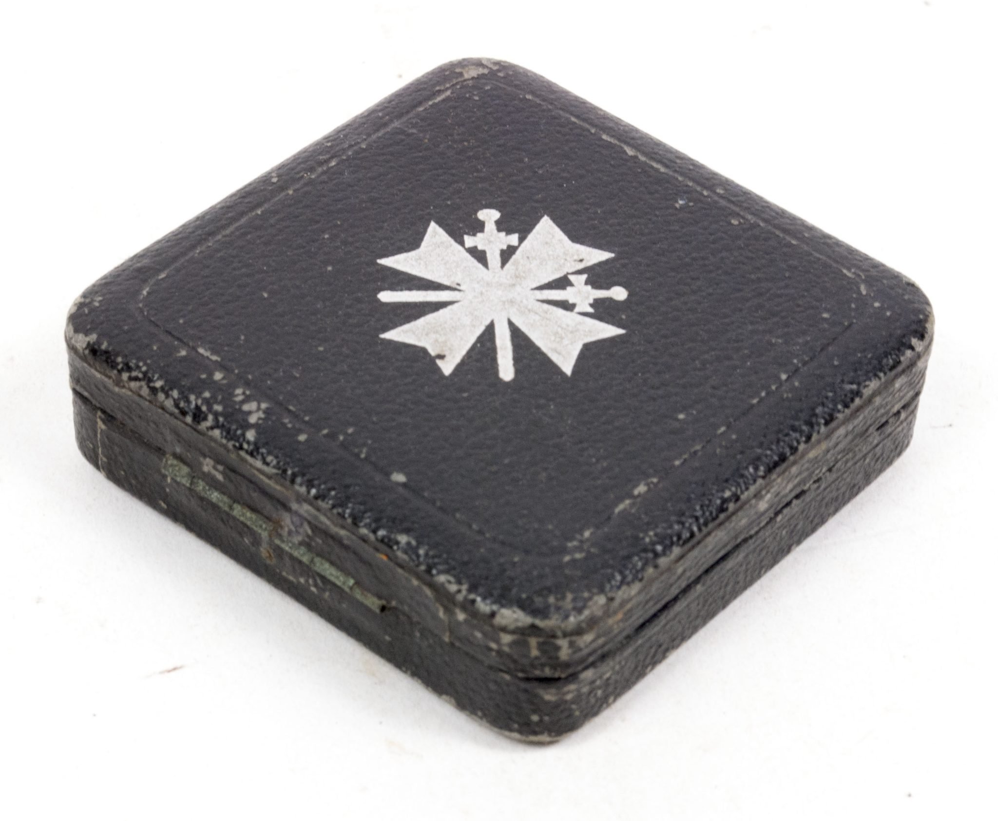 Kriegsverdienstkreuz 1e Klasse (KVK1) / War Merit Cross first Class + case — image 6