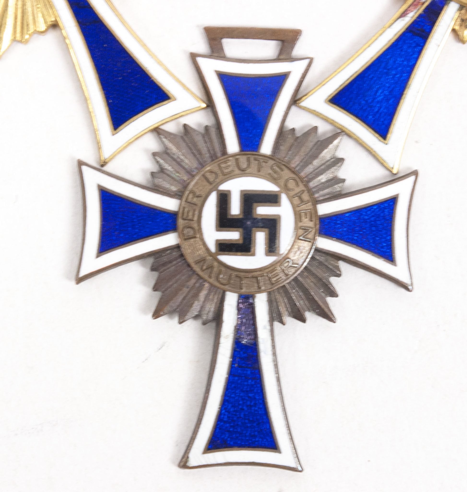 Motherscross / Mutterkreuz (three pieces) — image 5