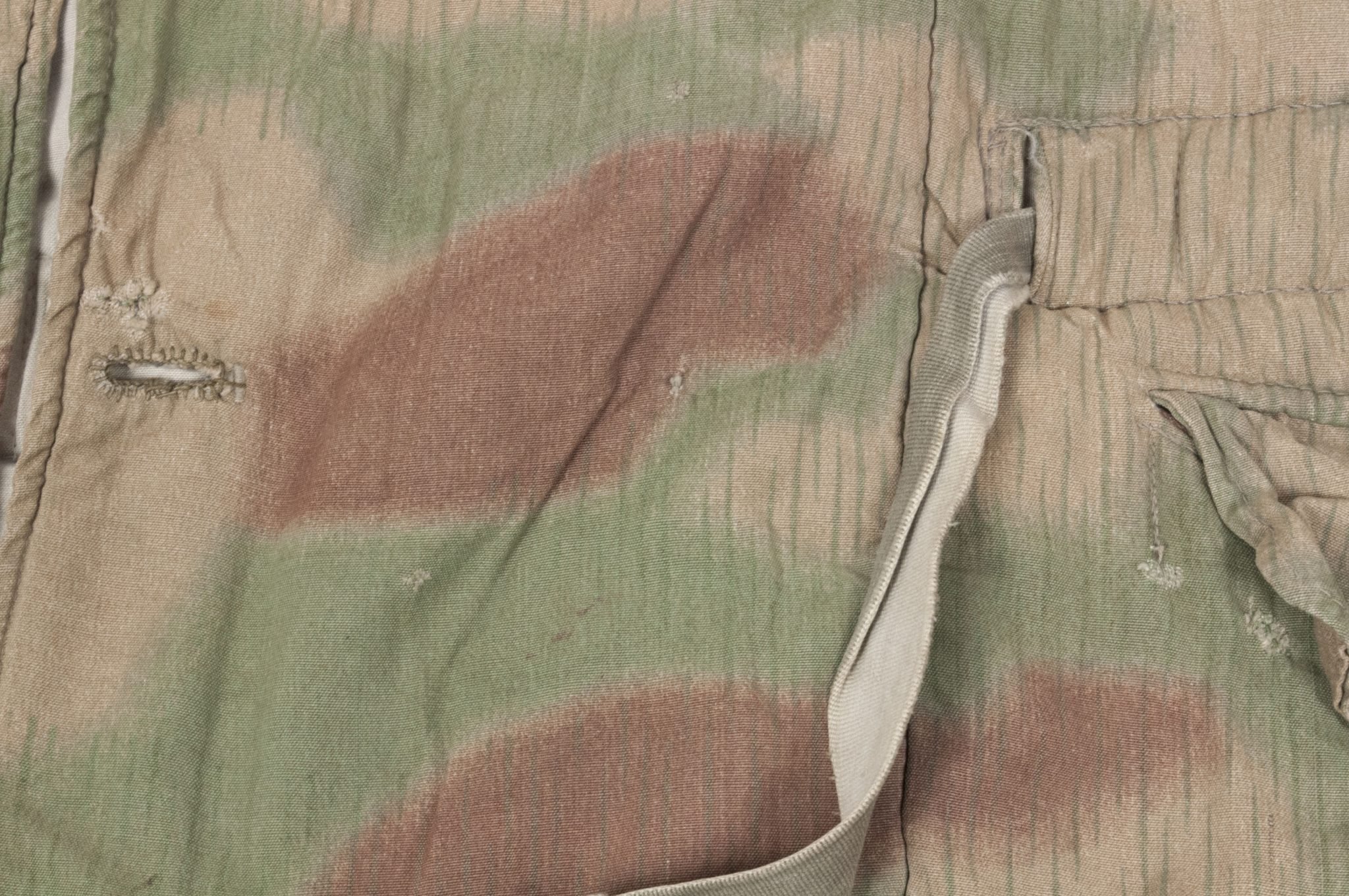 Reversible 'Sumpftarn' winter parka with swamp camouflage pattern — image 38