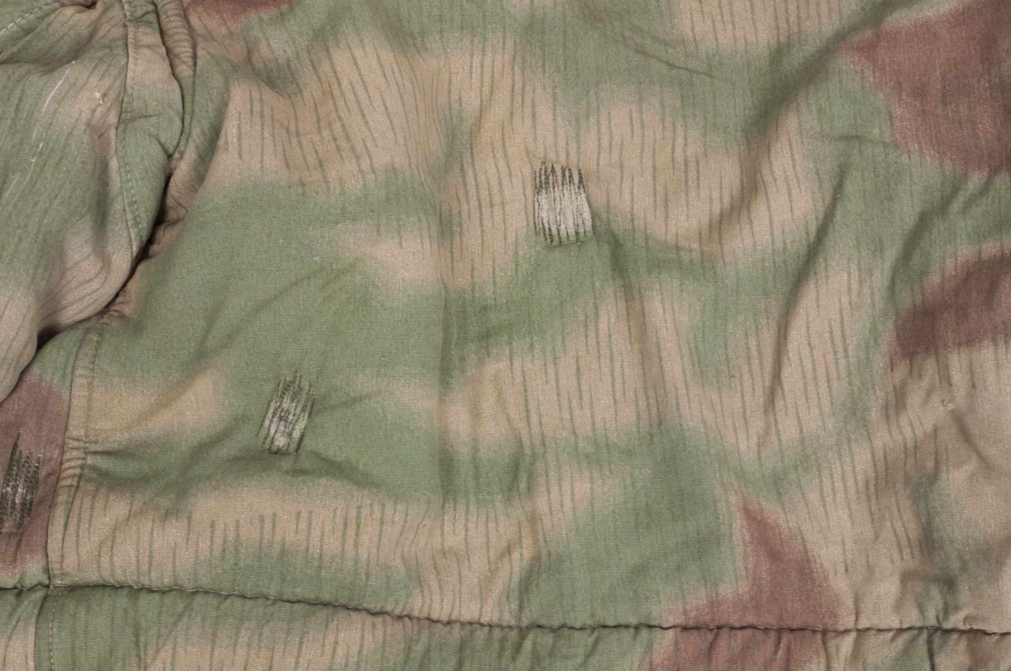 Reversible 'Sumpftarn' winter parka with swamp camouflage pattern — image 75