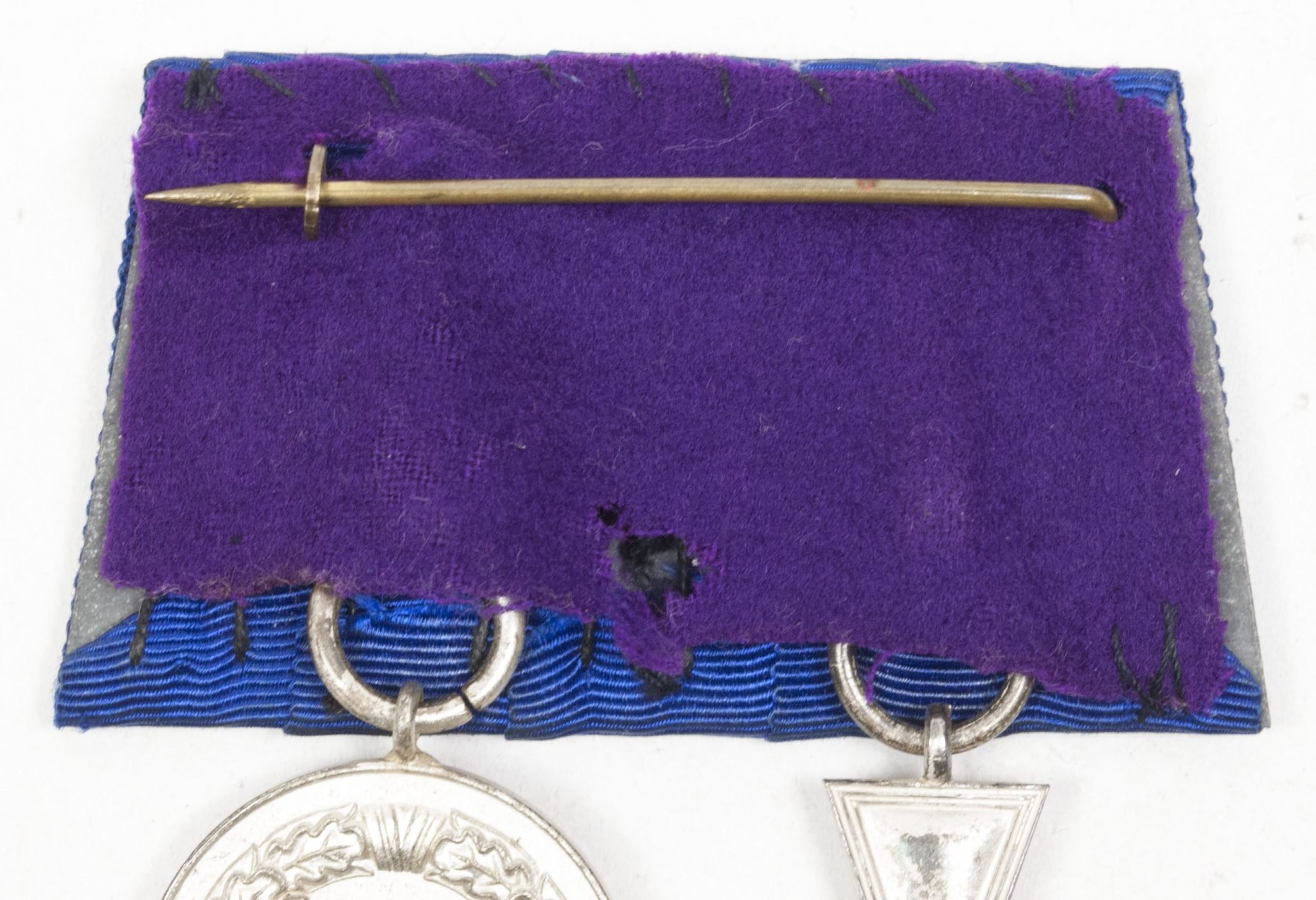 Wehrmacht (Heer) medalbar with 18 + 4 year long service medals — image 15