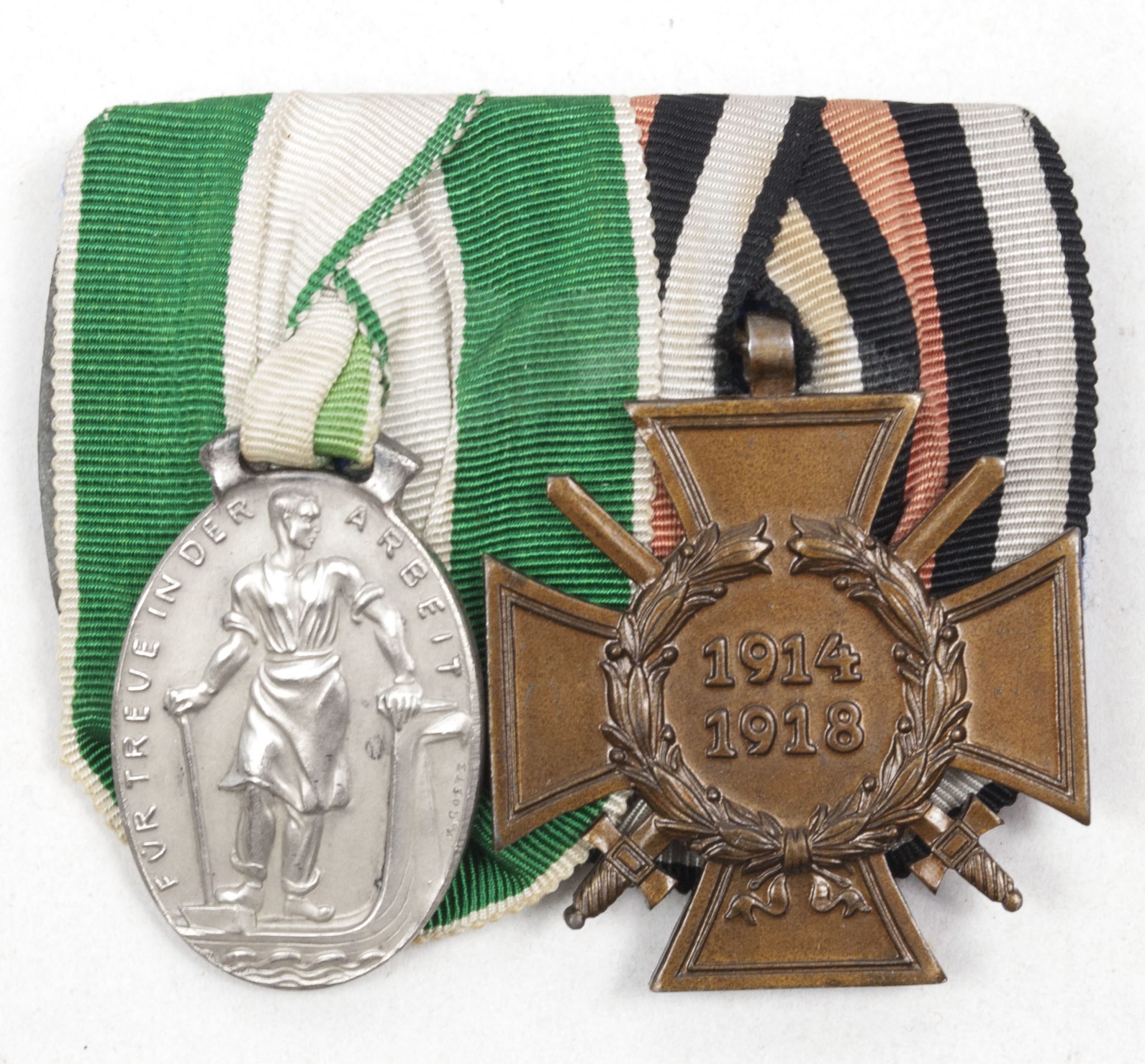 German medalbar with silver(!) Industrie und Handelskammer Plauen medal by Karl Goetz + Frontkämpfer Ehrenkreuz – Rare — image 5