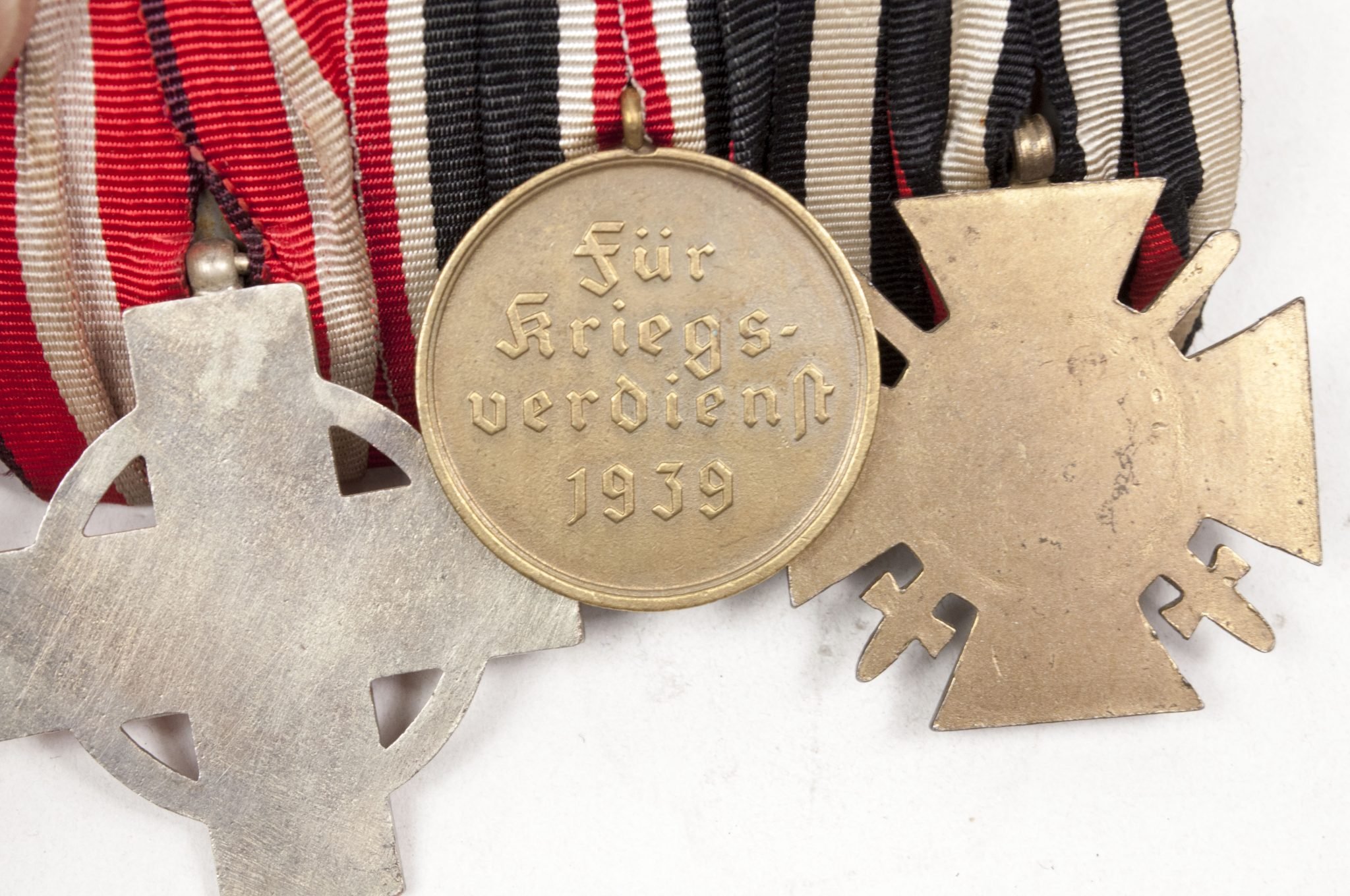 German medalbar with Frontkämpfer Ehrenkreuz + Kriegsverdienstmedaille + Feuerwehr Ehrenzeichen 2. Stufe – rare — image 6
