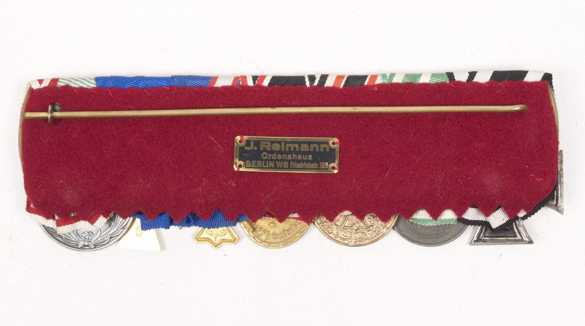 Sachsen-Altenburg large medalbar with EK2, Tapferkeitsmedaille, Ehrenlegion medal, Kyffhäuser medaille, Regiments Erinnerungskreuz, Ehrenlegion kreuz, Kriegserinnerungsmedaille (maker J. Reimann Berlin) — image 17
