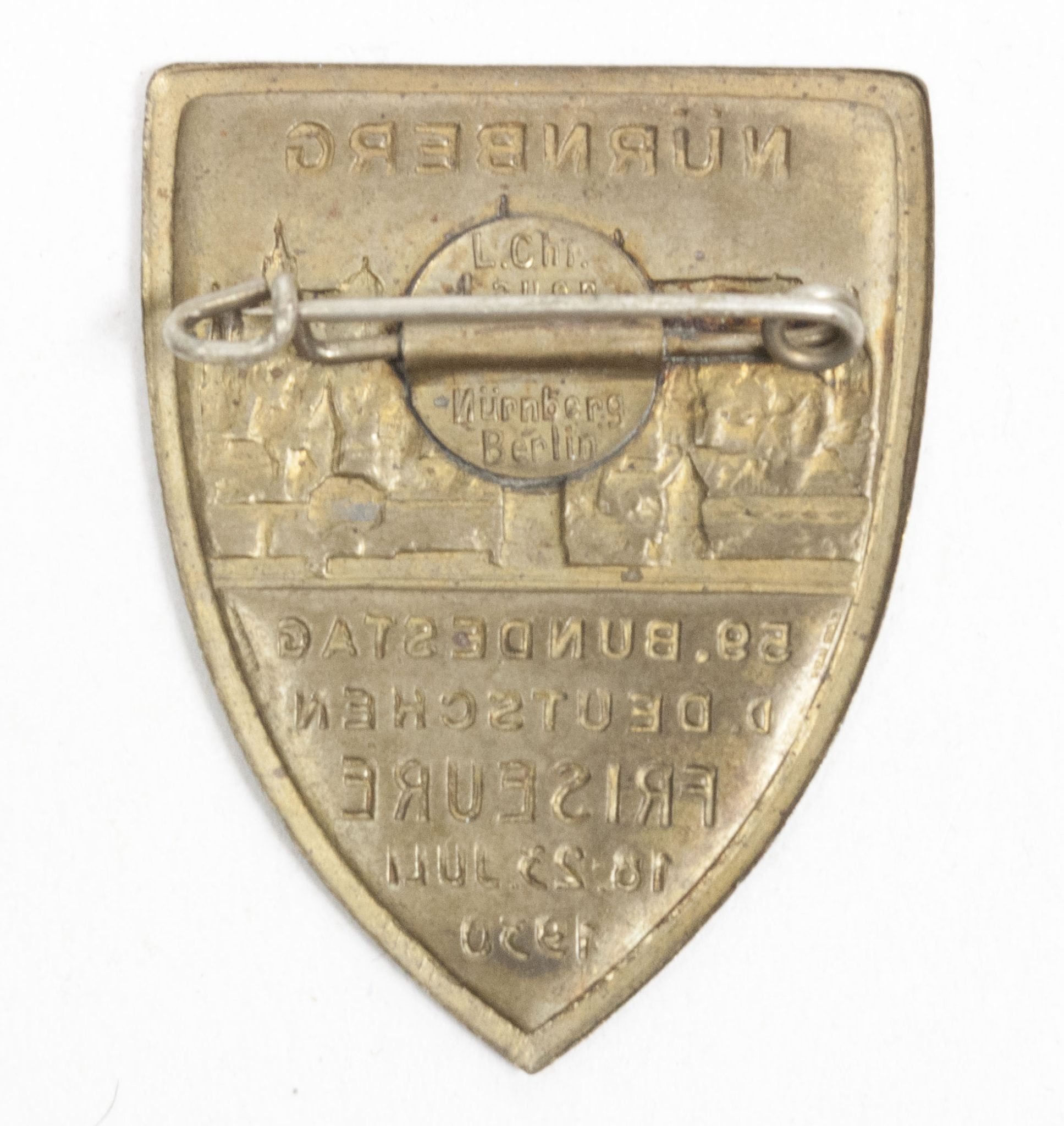 59. Bundestag d. Deutschen Friseure 18.23. Juli 1930 N:urnberg abzeichen (mm Lauer on the pinplate) – rare — image 2