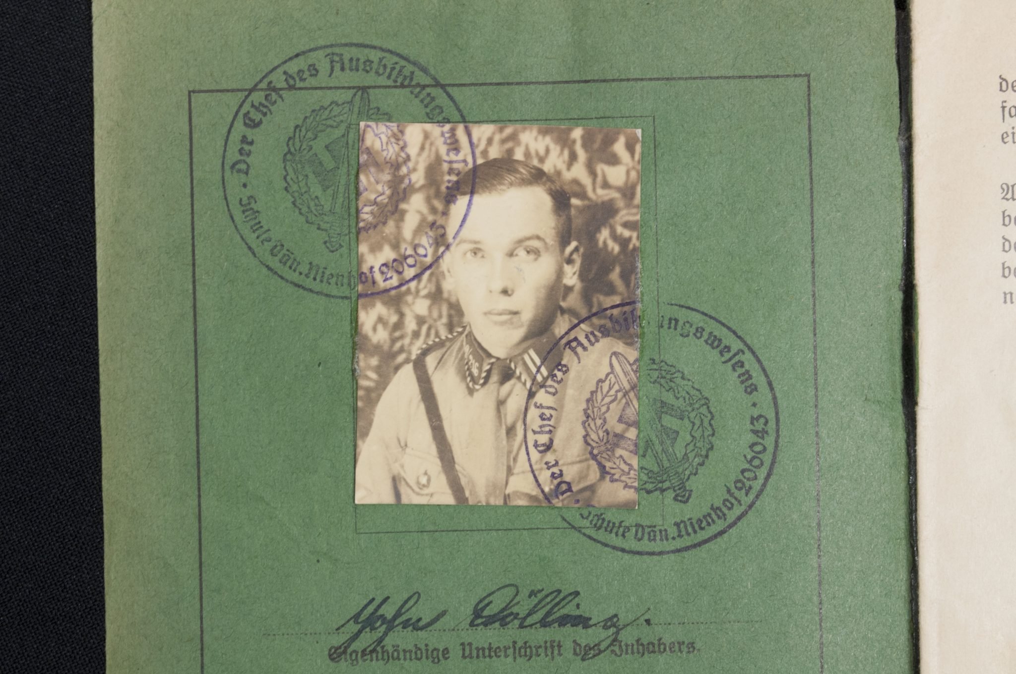 SA Sportabzeichen – Leistungsbuch with passphoto – April 1934 — image 4