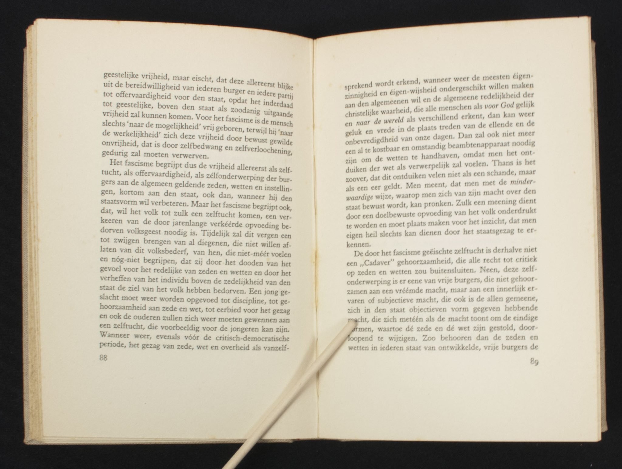 (Book) I.B. Wigersma – Het wezen van het Fascisme (1934) — image 5