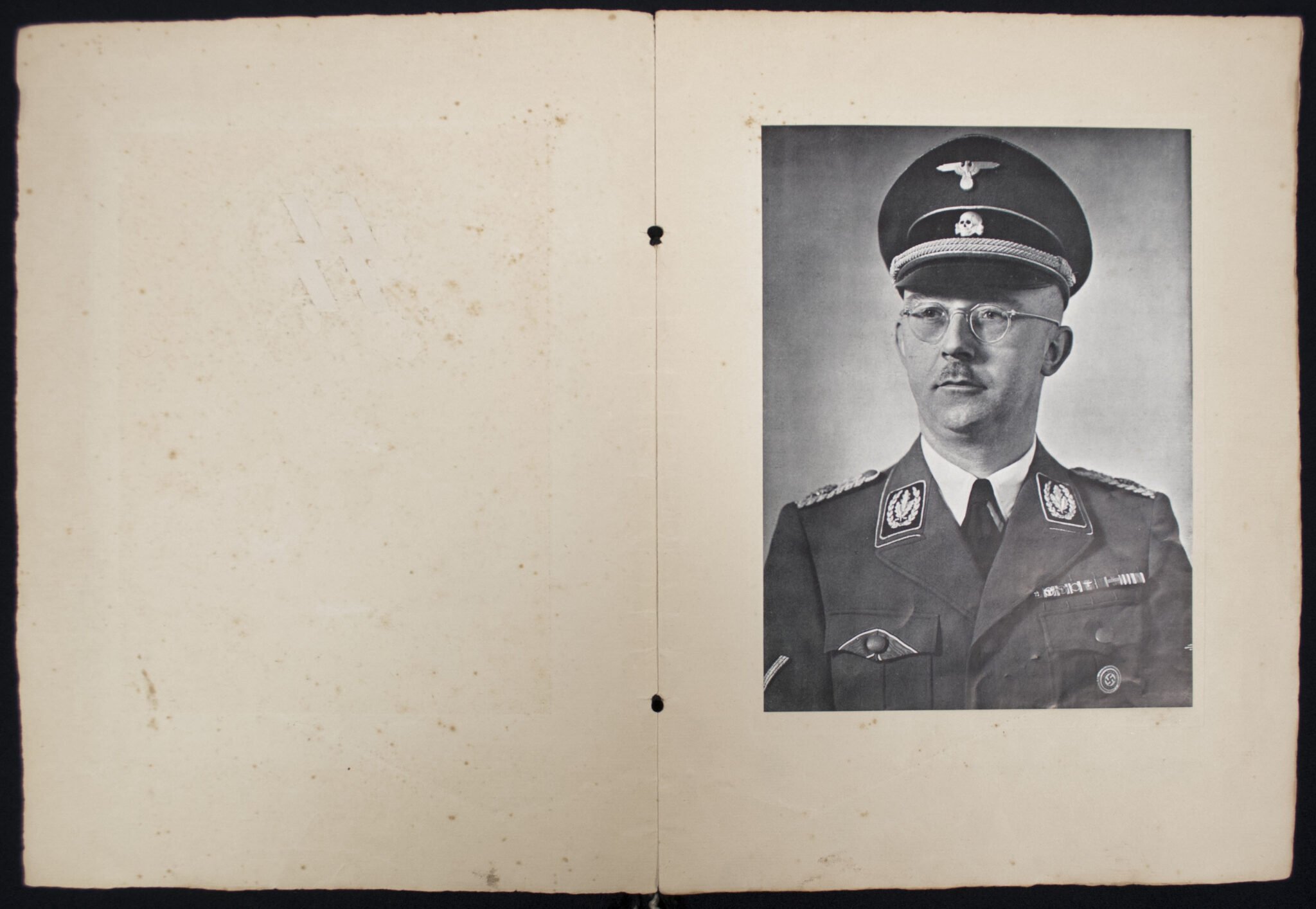 Dutch SS / Germaansche SS : Urkunde SS-Ausbildungslager Avegoor with original Rauter signature (Extremely rare!!!) — image 7