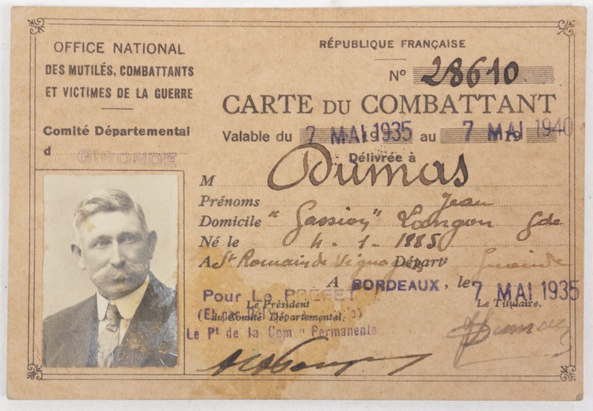 French WWI Veteran grouping with German WWII Vorläufiger Fremdenpass + medals + citations — image 2