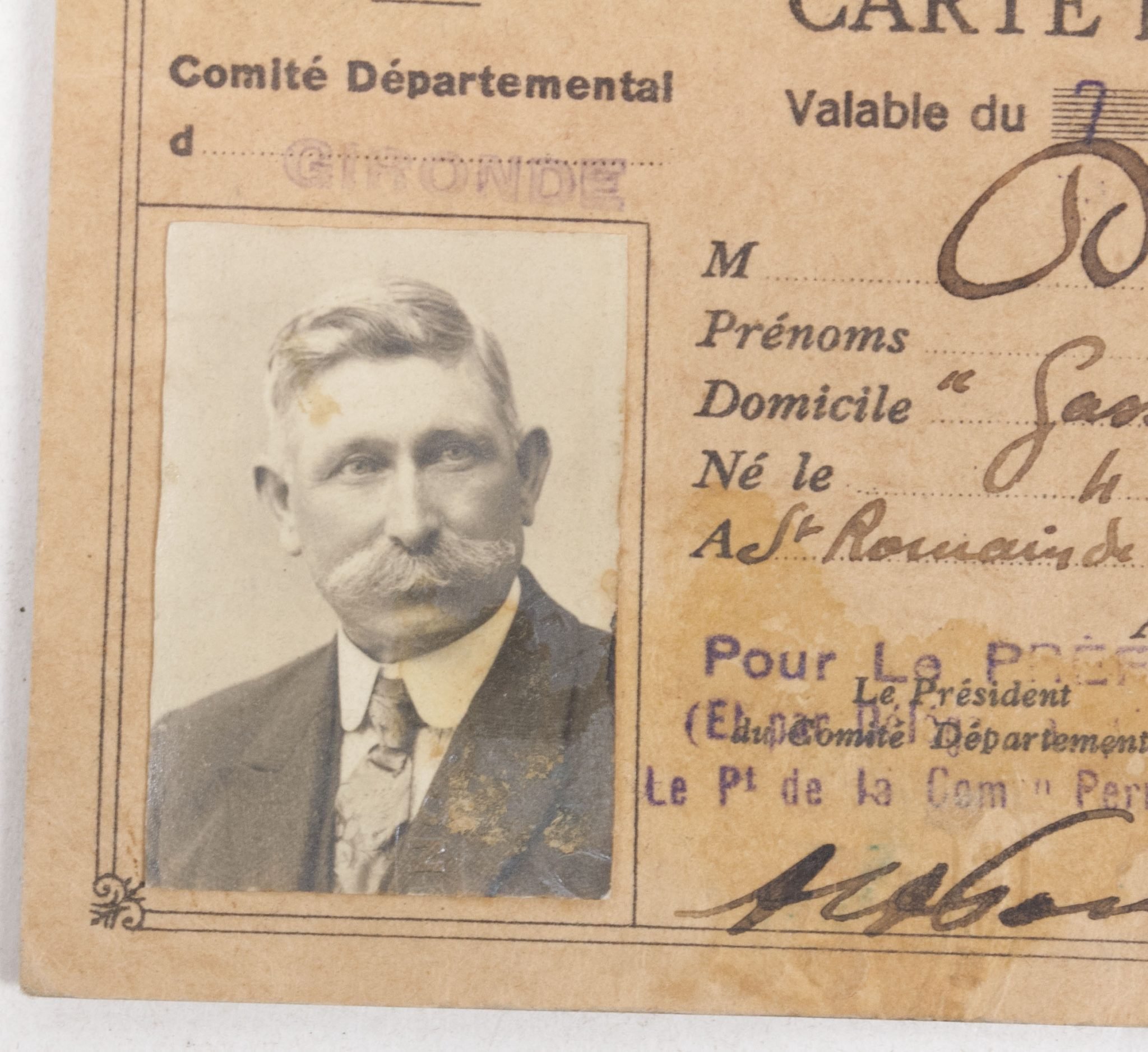 French WWI Veteran grouping with German WWII Vorläufiger Fremdenpass + medals + citations — image 3