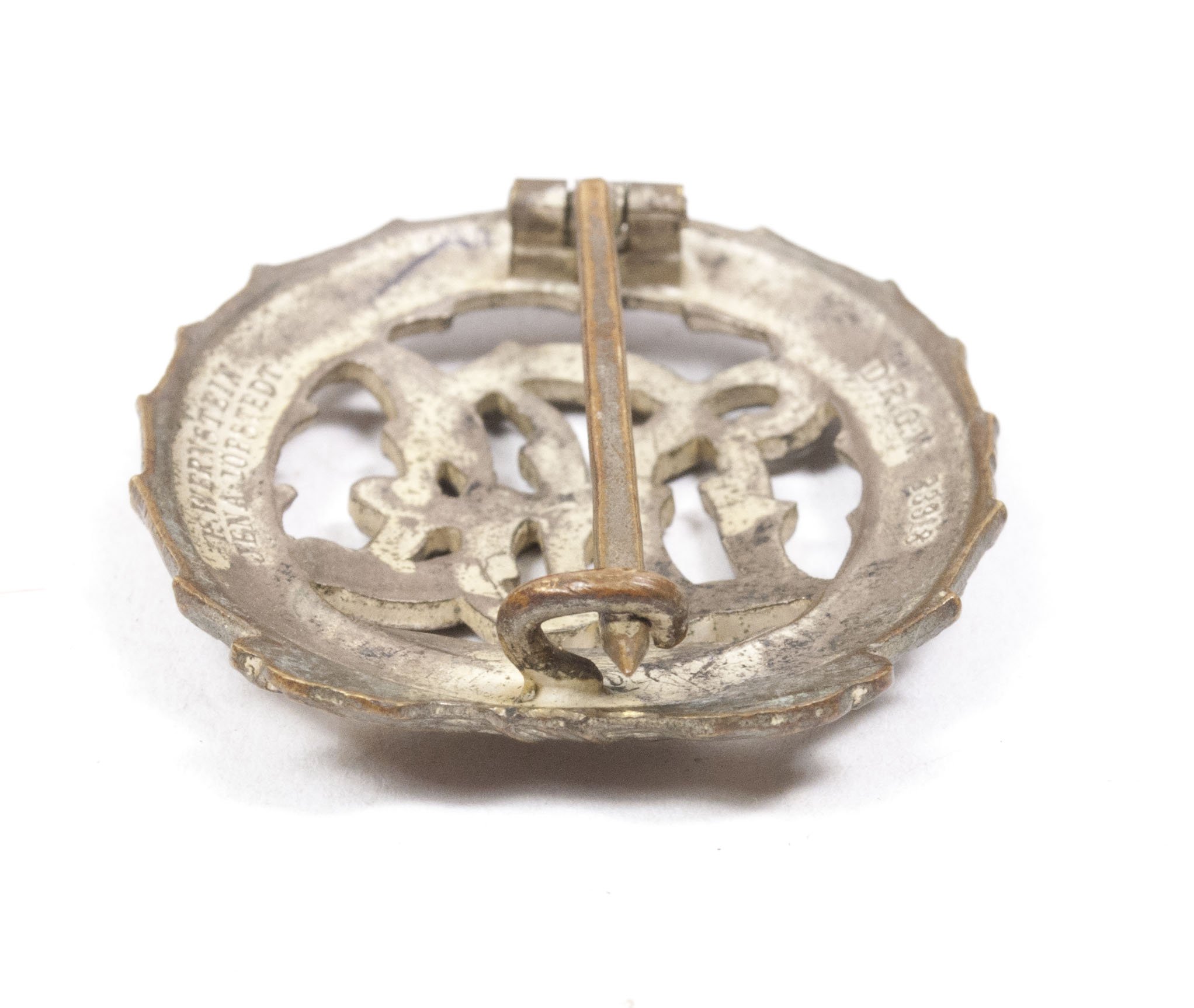Deutsches Reichsabzeichen für Leibesübungen in silver (DRA) (maker Wernstein) — image 3