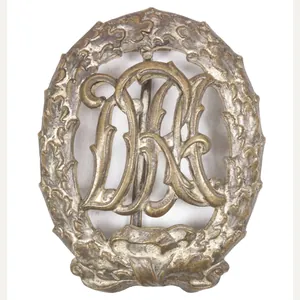 Deutsches Reichsabzeichen für Leibesübungen in silver (DRA) (maker Wernstein)