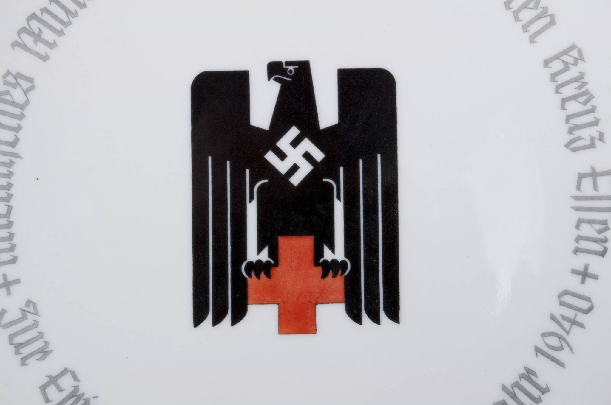 Deutschen Roten Kreuz (DRK) Rheinisches Mutterhaus vom Deutschen Roten Kreuz Essen – Zur Erinnerung an das grosse Jahr 1940 – RARE — image 2