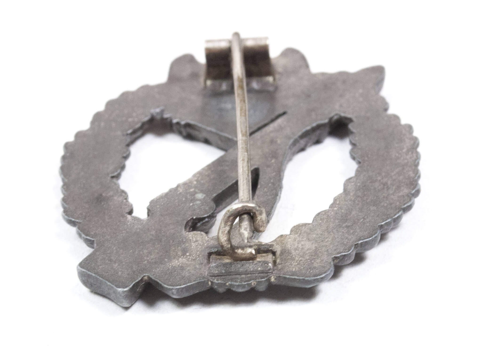 Infanterie Sturmabzeichen (ISA) bronze / Infantry Assault Badge (IAB) (Maker Gottlieb & Wagner) — image 3
