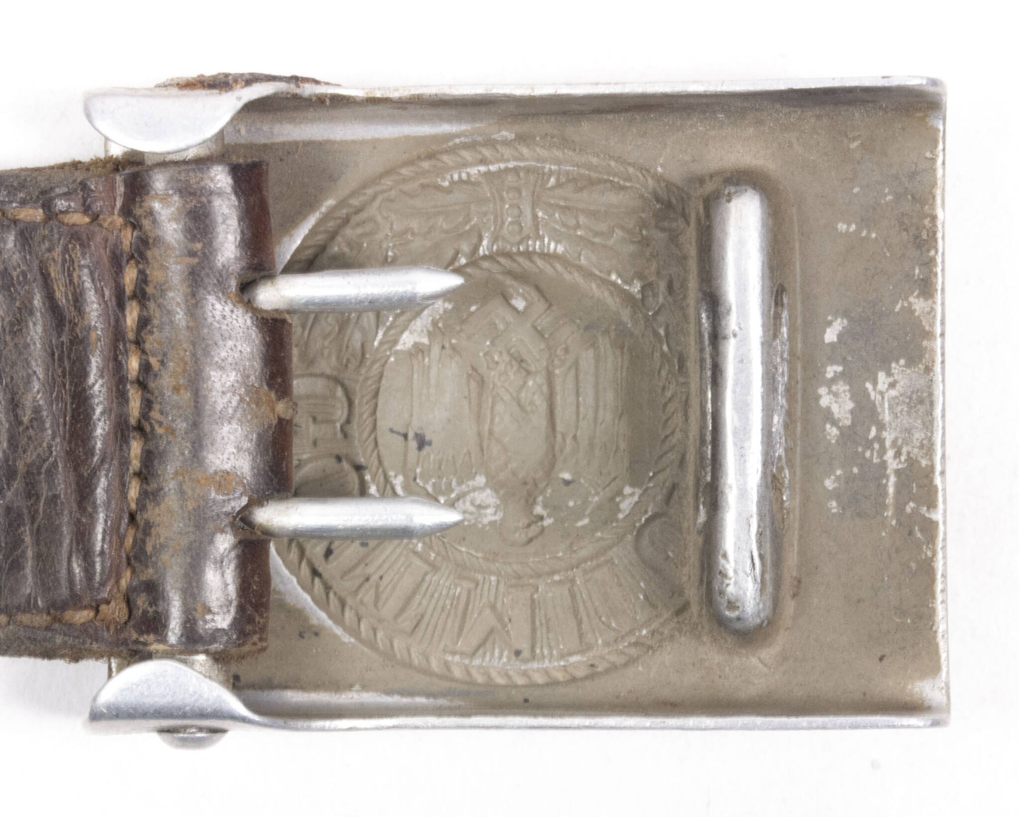 Wehrmacht (Heer) tabbed buckle (Maker H. Arld Nuernberg 1937) — image 13
