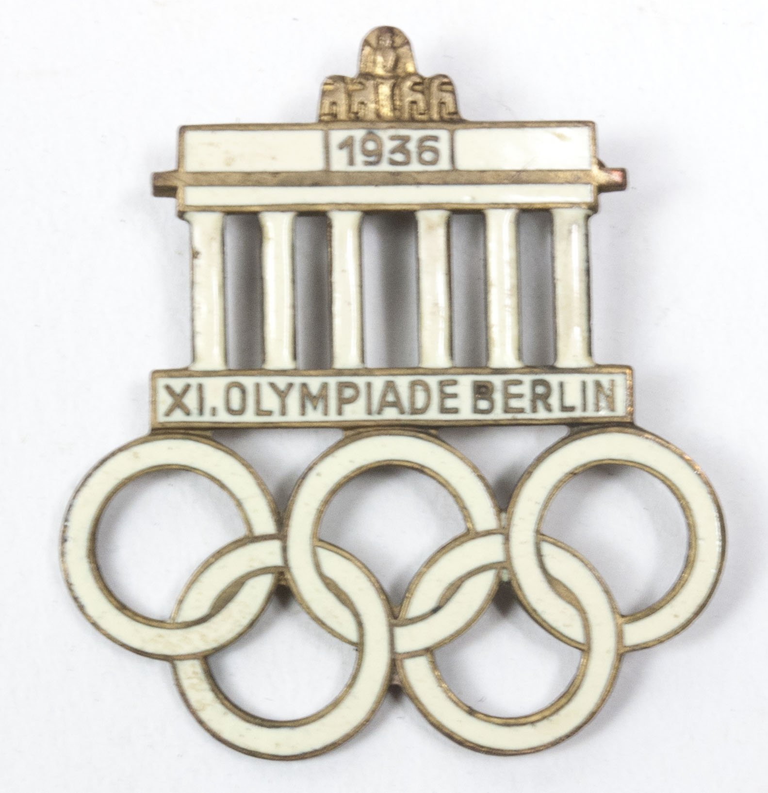 Olympic Games 1936 Berlin commemorative badge — image 3
