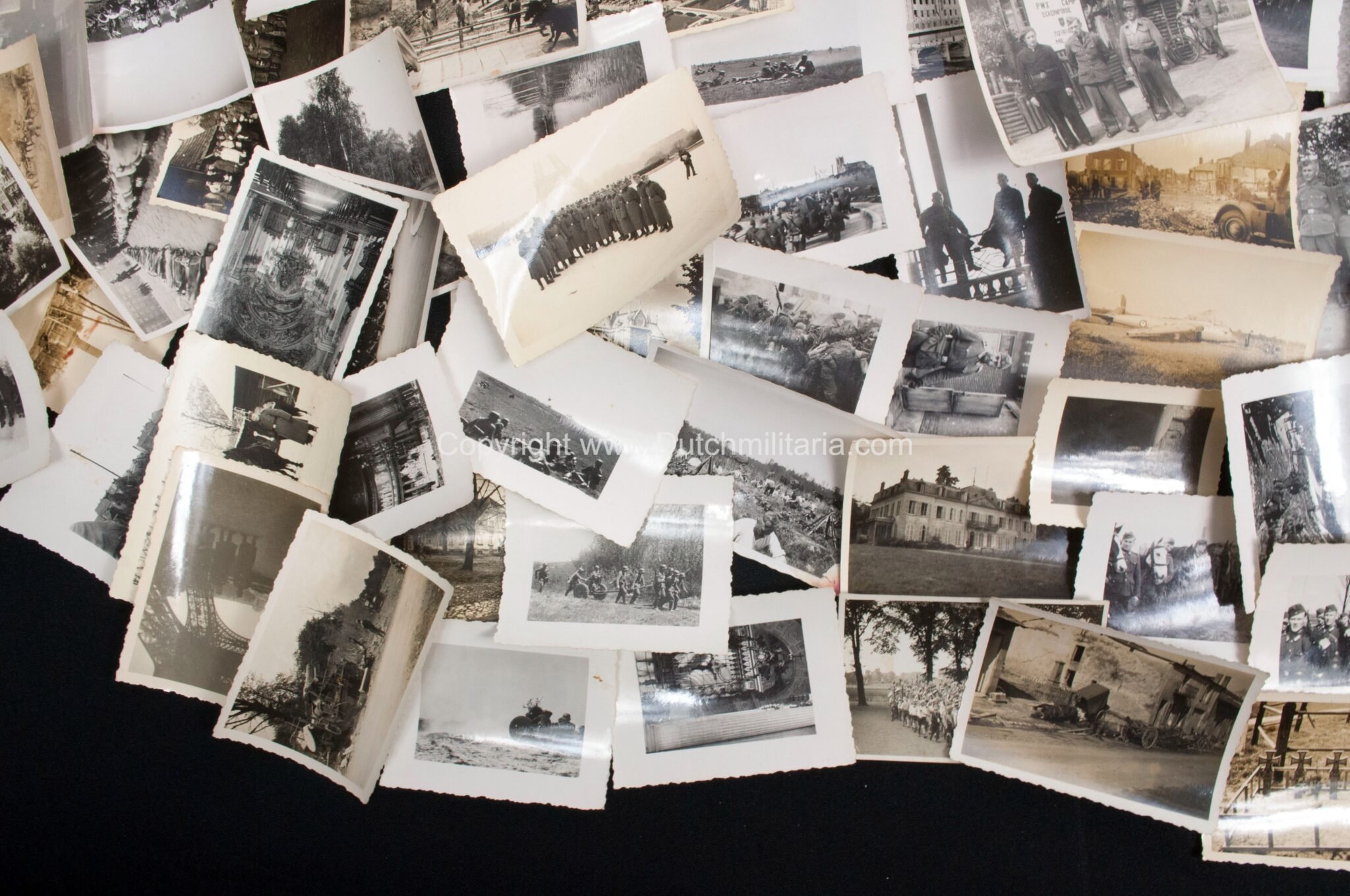 (Grouping) 4./SS-Pol. I.R.3 large portrait, Bescheinigung + 180 photo's + Polizei Mützenabzeichen (1941) — image 18